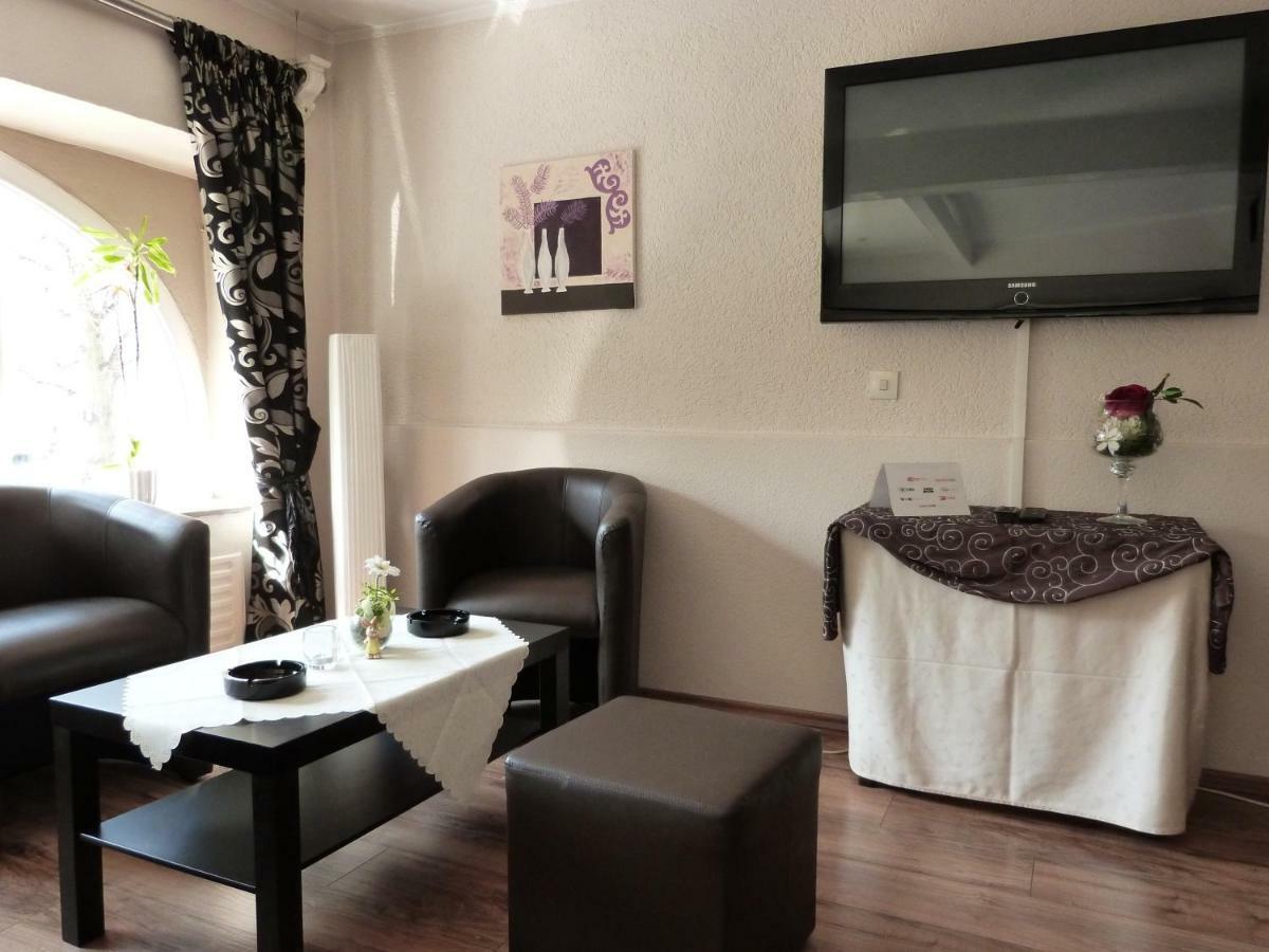 Hotel Jägerhof Mayen Exteriör bild